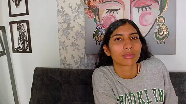 Snapshot of taty_miller chatting on November 17, 2025, 7:51 pm taty miller online show from November 17, 2025, 7:51 pm