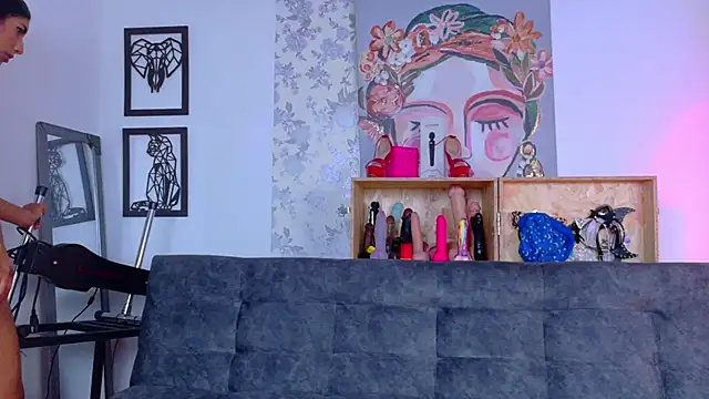 Snapshot of taty_miller chatting on November 9, 2025, 7:29 pm taty miller online show from November 9, 2025, 7:29 pm