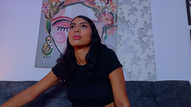 Snapshot of taty_miller chatting on November 7, 2025, 8:13 pm taty miller online show from November 7, 2025, 8:13 pm