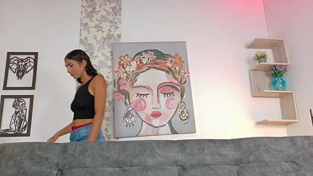 Snapshot of taty_miller chatting on November 12, 2025, 8:23 pm taty miller online show from November 12, 2025, 8:23 pm