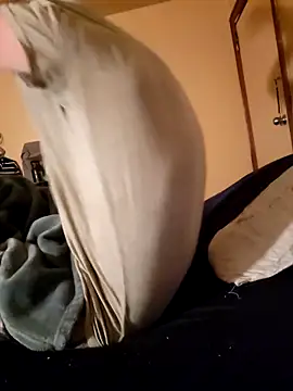 Snapshot of BigDDave6979 chatting on December 2, 2024, 5:21 am BigDDave6979 online show from December 2, 2024, 5:21 am