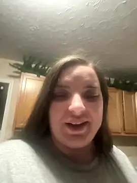 lairarose online show from November 10, 2025, 4:34 pm