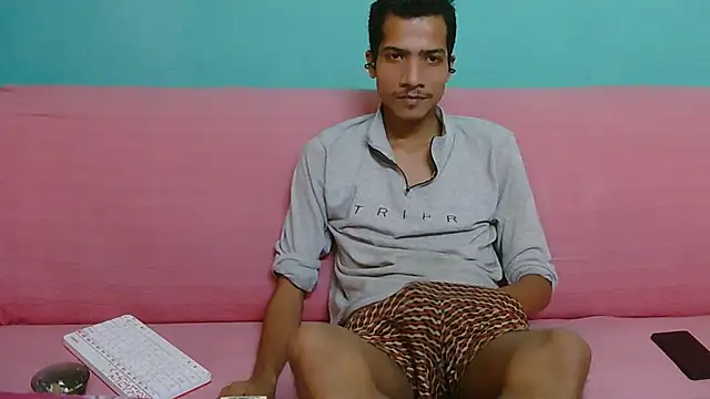 Alex Suman25 online show from November 14, 2025, 12:42 pm