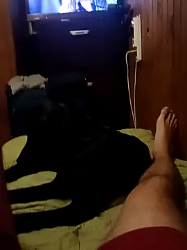 Snapshot of Uruguayo1988 chatting on November 25, 2025, 11:59 pm Uruguayo1988 online show from November 25, 2025, 11:59 pm