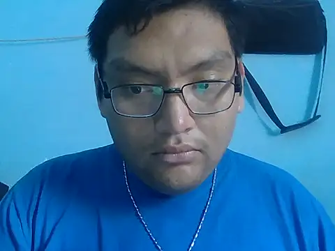 Snapshot of daniel4444Cu chatting on May 4, 2026, 4:21 pm daniel4444Cu online show from May 4, 2026, 4:21 pm