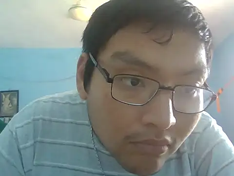 Snapshot of daniel4444Cu chatting on June 3, 2026, 5:39 pm daniel4444Cu online show from June 3, 2026, 5:39 pm