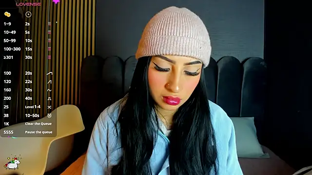 Snapshot of Nicolette_ks_ chatting on February 11, 2026, 4:12 am Nicolette ks online show from February 11, 2026, 4:12 am