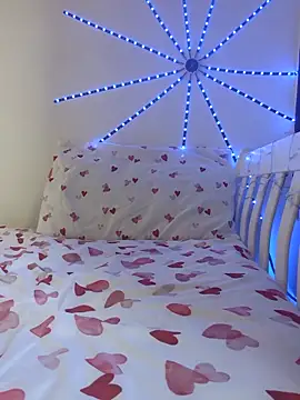 Snapshot of Nancy-Pink chatting on November 8, 2025, 12:42 pm Nancy-Pink online show from November 8, 2025, 12:42 pm