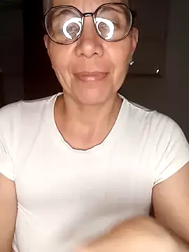 luz bella online show from December 14, 2024, 2:33 am