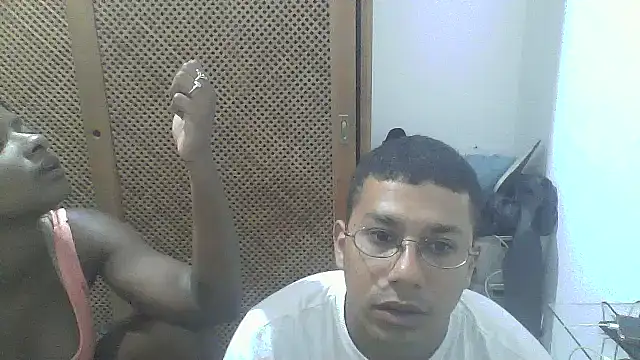Snapshot of Casaloculttoo chatting on October 16, 2025, 9:56 pm Casaloculttoo online show from October 16, 2025, 9:56 pm