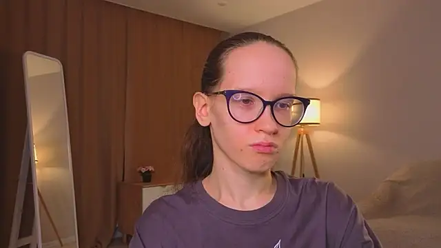 BettyBrowni online show from February 24, 2026, 4:08 pm