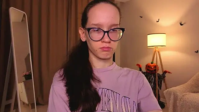 Snapshot of BettyBrowni chatting on November 29, 2025, 4:07 pm BettyBrowni online show from November 29, 2025, 4:07 pm