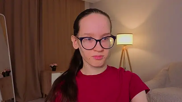 BettyBrowni online show from March 15, 2026, 4:14 pm