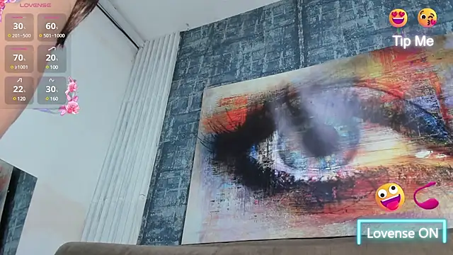 Snapshot of Paola__23 chatting on March 13, 2025, 1:40 pm Paola 23 online show from March 13, 2025, 1:40 pm