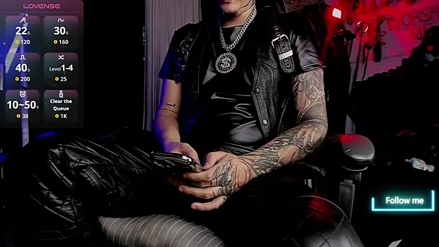 Snapshot of allanhurtss chatting on November 6, 2025, 10:25 pm allanhurtss online show from November 6, 2025, 10:25 pm