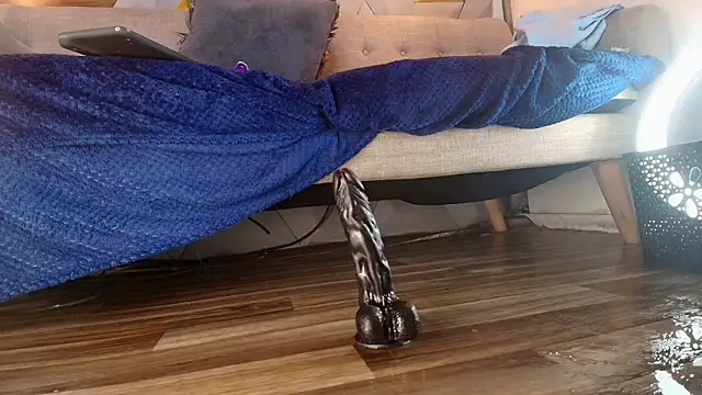 Snapshot of sarah_banks1 chatting on March 15, 2025, 10:11 pm sarah banks1 online show from March 15, 2025, 10:11 pm