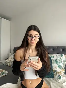 Wildberry  online show from March 21, 2026, 8:30 am