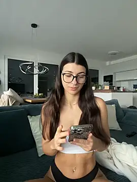 Wildberry  online show from December 21, 2025, 8:16 am