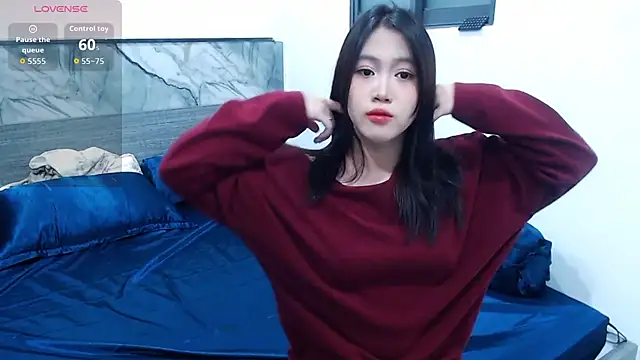 Snapshot of Lin_SiYee chatting on October 23, 2025, 1:32 pm Lin SiYee online show from October 23, 2025, 1:32 pm