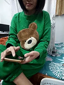 Haralushiaaa online show from November 21, 2025, 12:42 am