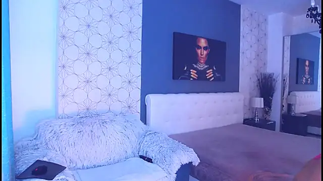 Snapshot of MaryMatiss chatting on November 23, 2025, 8:24 am MaryMatiss online show from November 23, 2025, 8:24 am