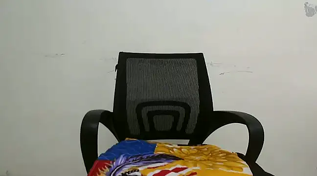 Snapshot of lololips chatting on February 10, 2025, 6:03 pm lololips online show from February 10, 2025, 6:03 pm