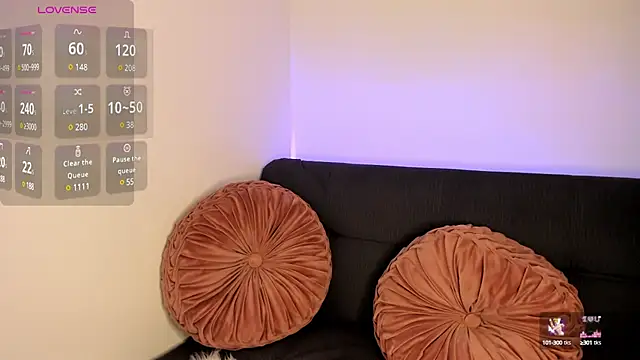 Snapshot of on_tefa chatting on March 14, 2025, 8:17 pm on tefa online show from March 14, 2025, 8:17 pm