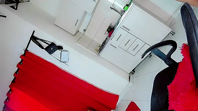 Snapshot of Stefhania_susej chatting on December 1, 2024, 4:34 pm Stefhania susej online show from December 1, 2024, 4:34 pm