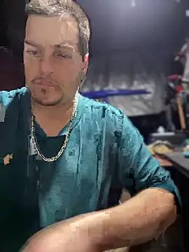 Snapshot of joeycbigcock chatting on November 26, 2025, 10:21 pm joeycbigcock online show from November 26, 2025, 10:21 pm