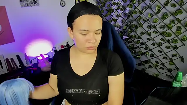 Amy hoy69 online show from March 7, 2026, 2:29 am