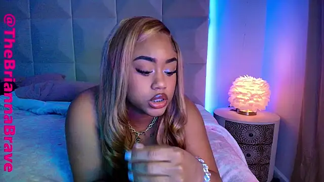 Snapshot of BriannaBrave chatting on December 16, 2025, 2:16 am BriannaBrave online show from December 16, 2025, 2:16 am