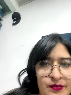 Snapshot of ZTahya chatting on October 4, 2025, 4:03 am ZTahya online show from October 4, 2025, 4:03 am