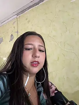 Lau Beauty online show from June 11, 2026, 8:39 pm
