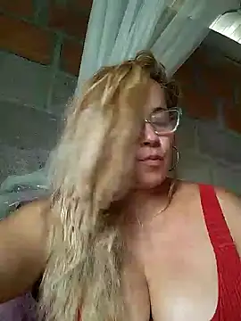 natally ross21 online show from April 8, 2026, 2:40 pm