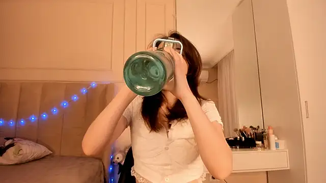 Snapshot of melissa_yamazaki chatting on November 7, 2025, 5:12 am melissa yamazaki online show from November 7, 2025, 5:12 am