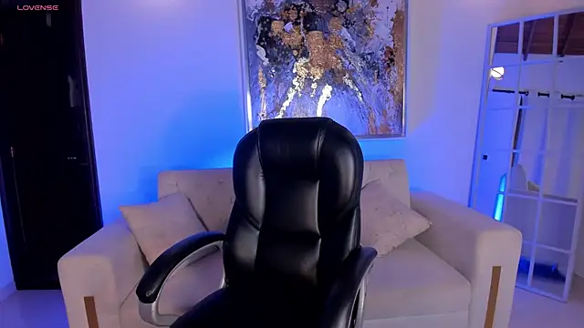 Snapshot of SamanthaKlein_ chatting on February 8, 2025, 4:14 am SamanthaKlein online show from February 8, 2025, 4:14 am