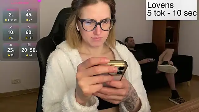 Sexy Sweets online show from April 7, 2026, 11:56 am