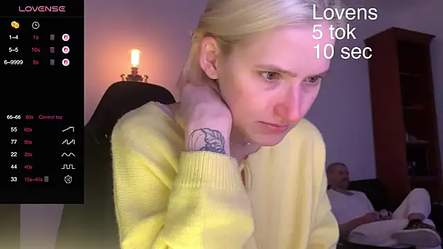 Sexy Sweets online show from September 27, 2025, 3:29 pm