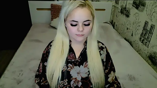 Snapshot of lovely-eyes chatting on December 16, 2025, 8:46 pm lovely-eyes online show from December 16, 2025, 8:46 pm