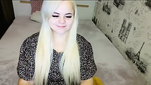 Snapshot of lovely-eyes chatting on January 8, 2026, 8:59 pm lovely-eyes online show from January 8, 2026, 8:59 pm