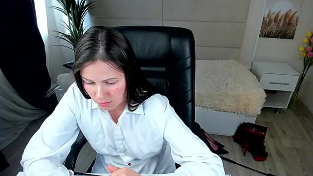Snapshot of Dana__dom chatting on March 16, 2025, 4:41 am Dana  dom online show from March 16, 2025, 4:41 am