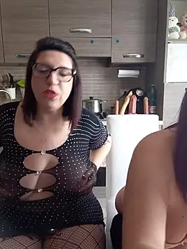 carolyne2023 online show from March 14, 2026, 9:15 am