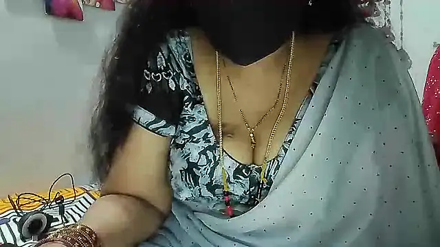 Rani Darling 99 online show from October 4, 2025, 6:42 pm