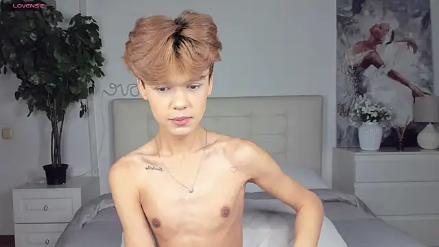 Snapshot of Felix_Rey chatting on September 21, 2025, 3:06 pm Felix Rey online show from September 21, 2025, 3:06 pm