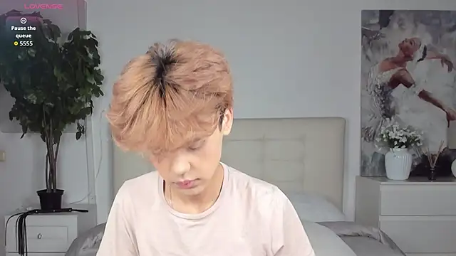 Snapshot of Felix_Rey chatting on September 27, 2025, 5:41 pm Felix Rey online show from September 27, 2025, 5:41 pm