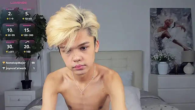 Snapshot of Felix_Rey chatting on March 20, 2025, 10:40 pm Felix Rey online show from March 20, 2025, 10:40 pm