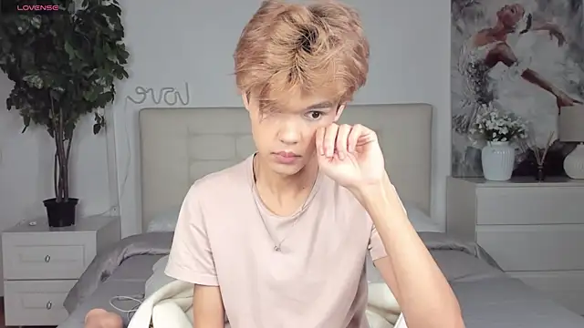 Snapshot of Felix_Rey chatting on October 7, 2025, 4:08 pm Felix Rey online show from October 7, 2025, 4:08 pm