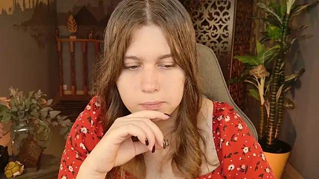 Snapshot of FioraMarmoris chatting on November 9, 2025, 5:33 am FioraMarmoris online show from November 9, 2025, 5:33 am