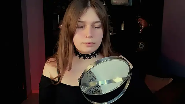 FioraMarmoris online show from February 26, 2026, 3:23 pm