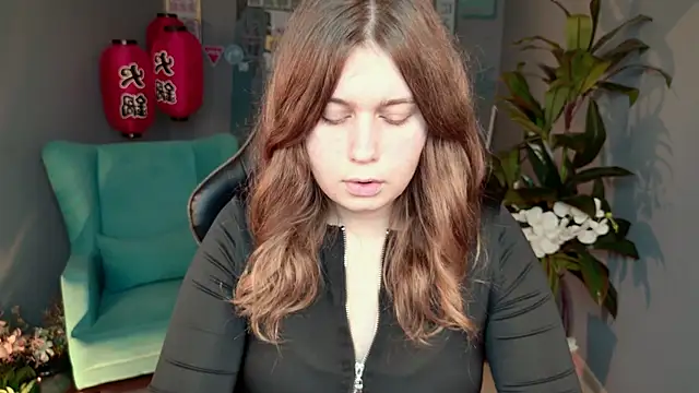 Snapshot of FioraMarmoris chatting on November 13, 2025, 1:04 pm FioraMarmoris online show from November 13, 2025, 1:04 pm